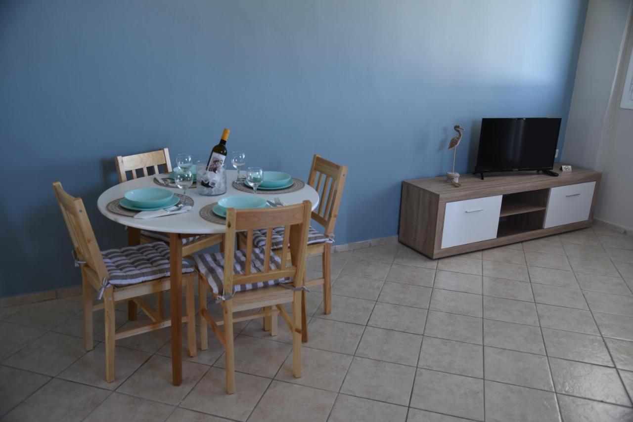 Lechaio Family Apartments 1 מראה חיצוני תמונה